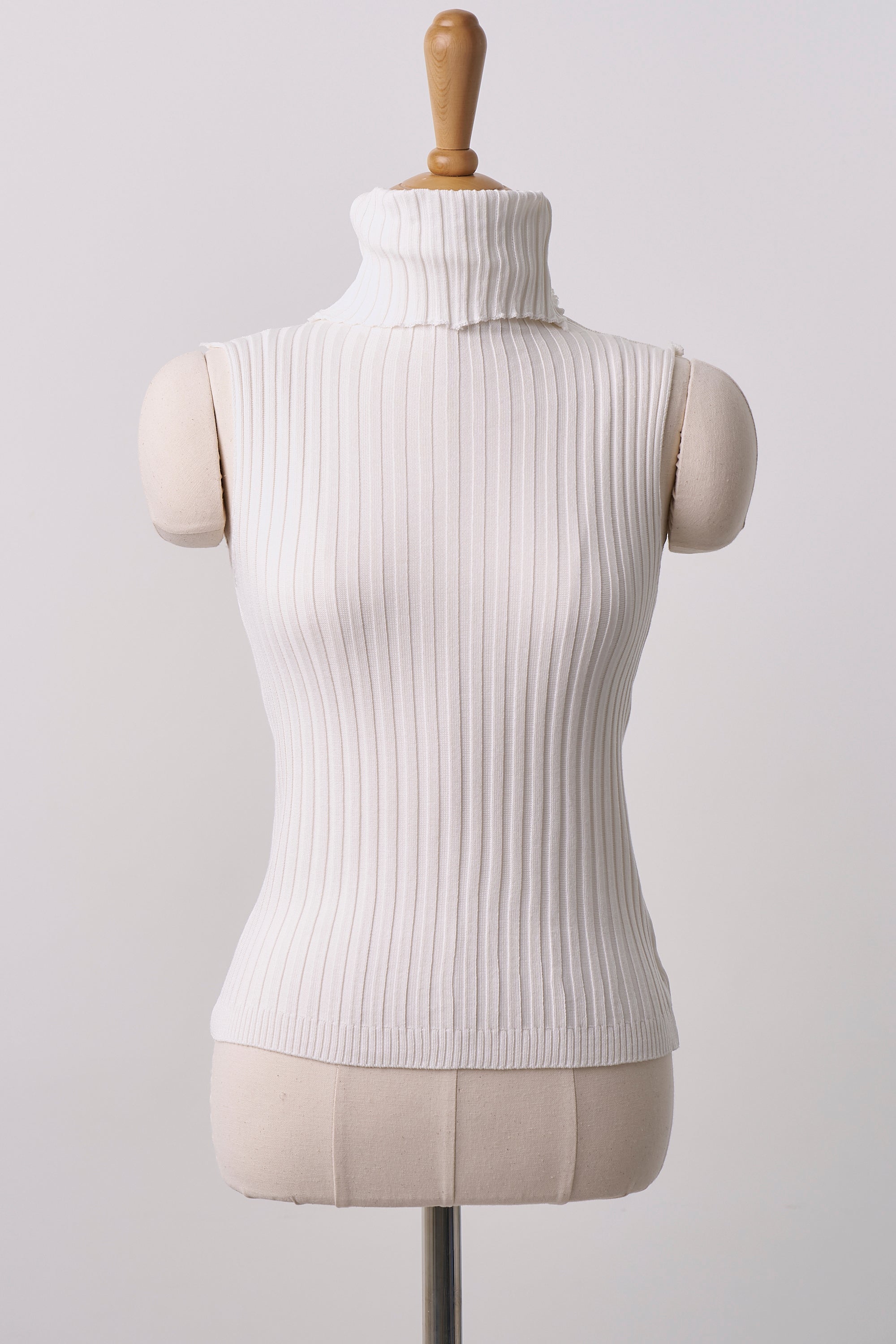 Lucy Ribbed Sleeveless Top