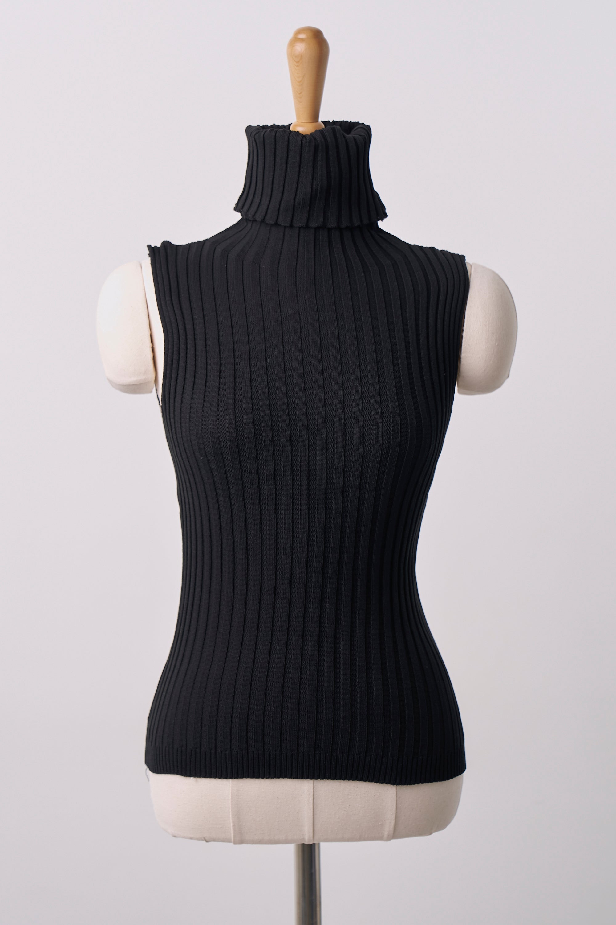 Lucy Ribbed Sleeveless Top